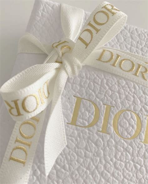 aog gift box green dior|dior gift boxes.